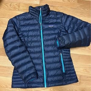 Patagonia down sweater women’s Medium blue